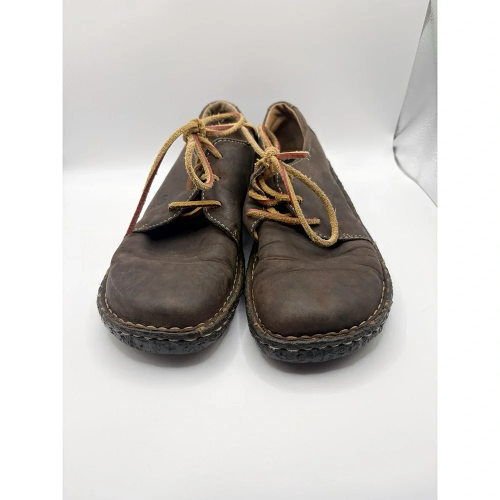 Born Chukka Brown Leather‎ Boots